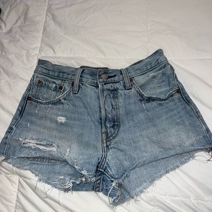 Levi’s shorts
